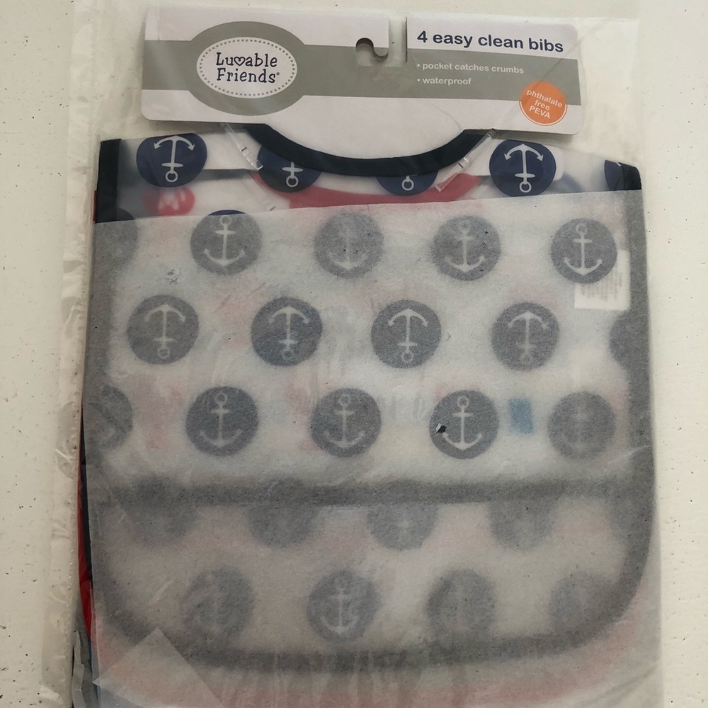 Luvable Friends PEVA bib